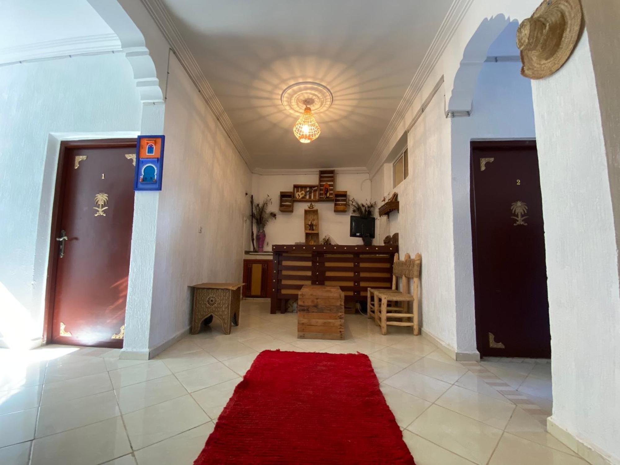 Hotel Red Carpet Surf Camp Sea, Mountain & Garden Escape Tamraght Exteriér fotografie